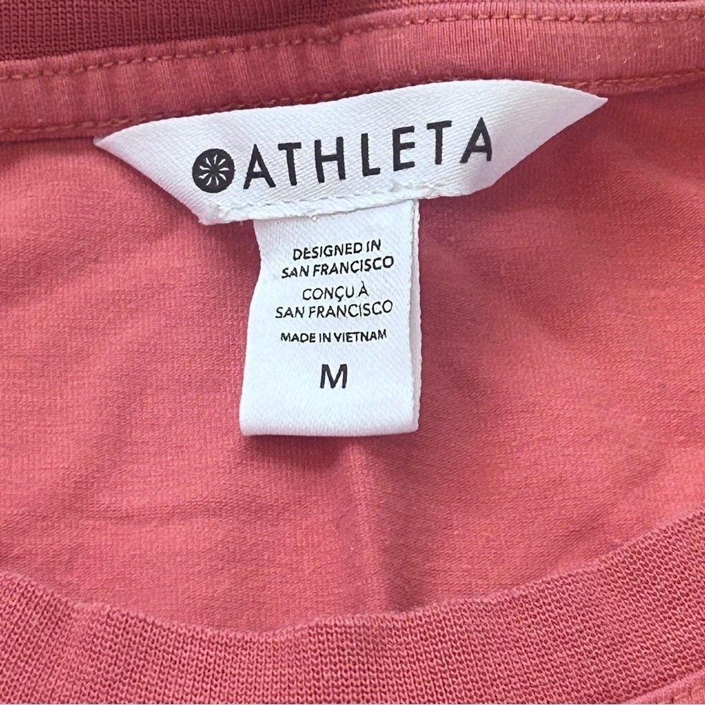 ATHLETA Tank Sleeveless. Medium. Excellent condition - Picture 2 of 6